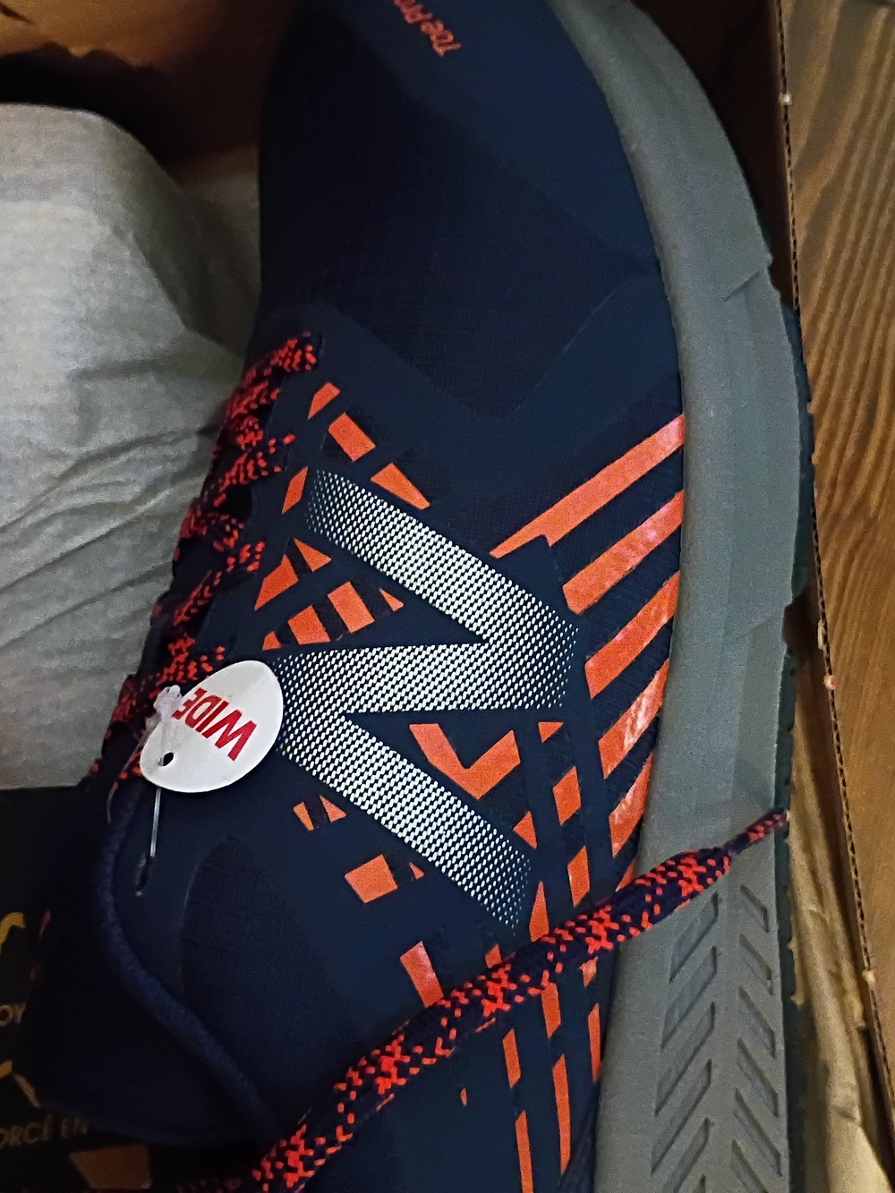 New Balance Fresh Foam X Hierro Athletic Shoes in Blue & Orange NWT Work Slip Rs